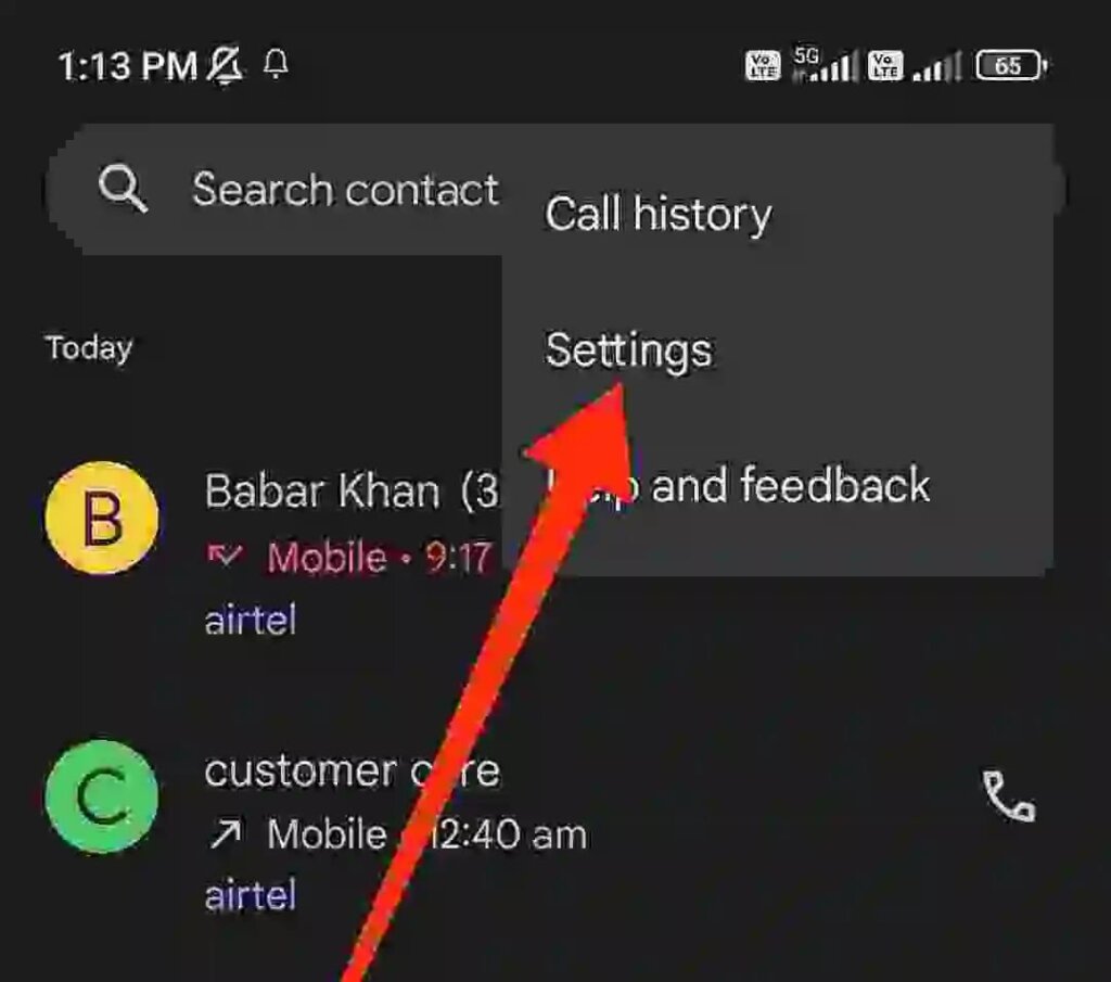 red arrow pointed on call log settings option